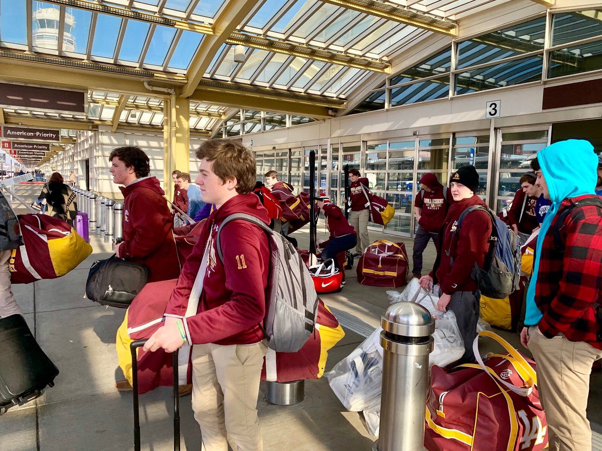 RamblerHockey's tweet photo. Maroon headed to DC today, toured the Naval Academy and the Capitol. They play Gonzaga at 10:00 est tomorrow. #GoRamblers #PurplePuck https://t.co/ZQl1TfdT1c