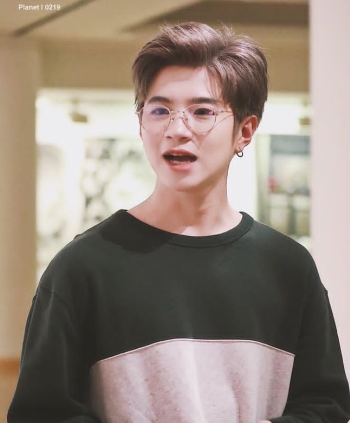 Akumon9742's tweet image. หลงรักคนคนเดิมซ้ำๆ 💚💚💚💚💚

#คนของแปลน #2with #แปลนไม่ใช่แพลน