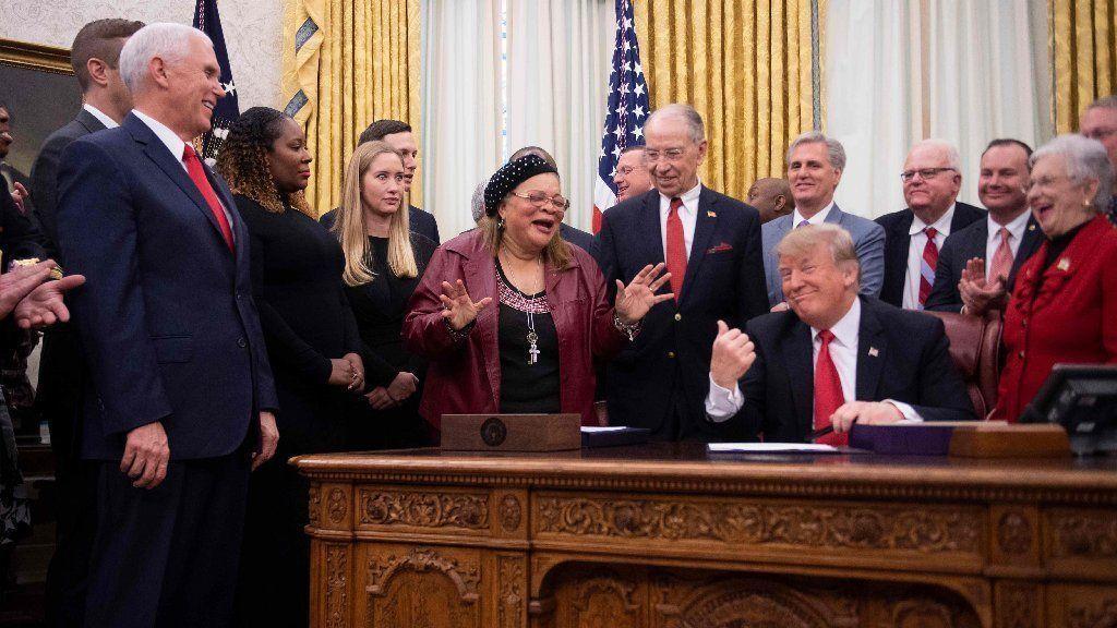 zesty_padres's tweet photo. Bipartisan prison reform deal a welcome first step https://t.co/Nkk8bn6Ccj https://t.co/EZgU9kCUUX