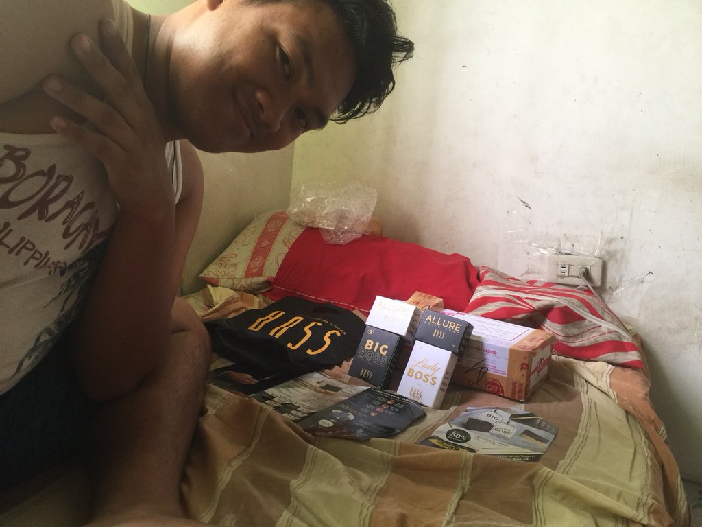 covince2000's tweet image. SABI NG ILAN NA SCAM DAW ANG BOSS NETWORK, BAKIT DI MO TRY? TINGNAN MO NATRY KO AT MAY KIKITA PA SA ONLINE AT MAY PRODUCT KA PANG MATATANGGAP IBENTA MO MAN O HINDI PERO SA ONLINE MAGKAKAROON KA NG KITA ONLINE KA MAN O OFFLINE UMUUSAD PA RIN 😍🤗🤩✅

#BossNetwork