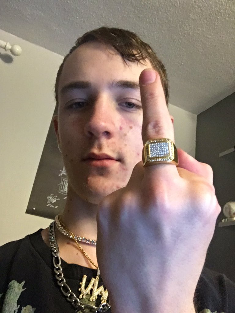 vicious_wizard's tweet photo. All the ice on tonight motherfucka
#grindneverstops #newmusicalert #viciouswizard #newmusic #newmusicsoon #newmusiccomingsoon #soundcloud #hiphop #hiphoprap #hiphoprapper #hiphoprappers #rap #rapper #rappers #trap #traprap #traprapper #traprappers #itunes #spotify #beats #heat https://t.co/2s6l8D3jbT