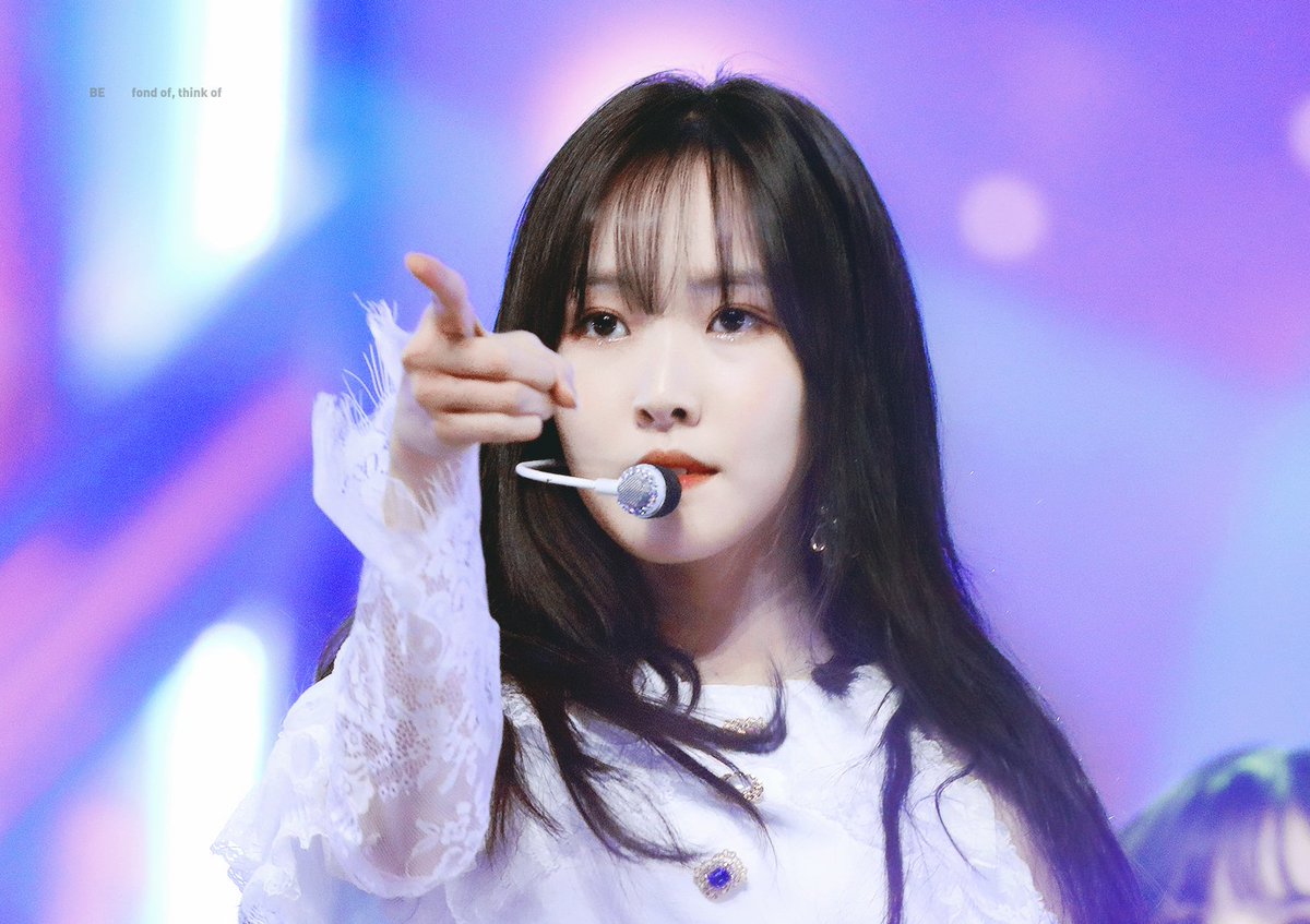 of_yuju's tweet photo. #유주 #최유나 #yuju https://t.co/RVMrDgTzIv