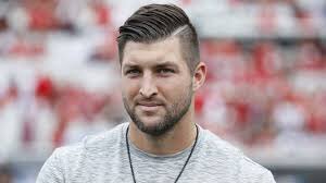 BellicoseWalrus's tweet photo. BREAKING: With the fourth pick in the second round, the #BellicoseWalruses select @TimTebow out of the University of Florida https://t.co/x8LtF2bsP8