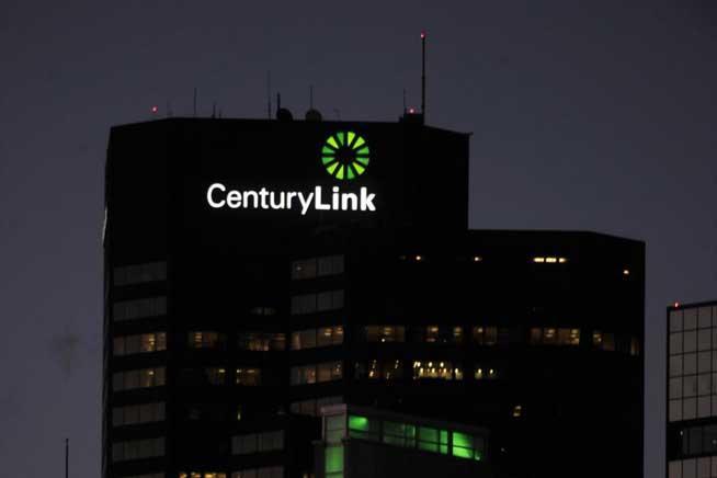 CenturyLink internet outages ensnare Colorado customers denverpost.com/2018/12/27/cen…