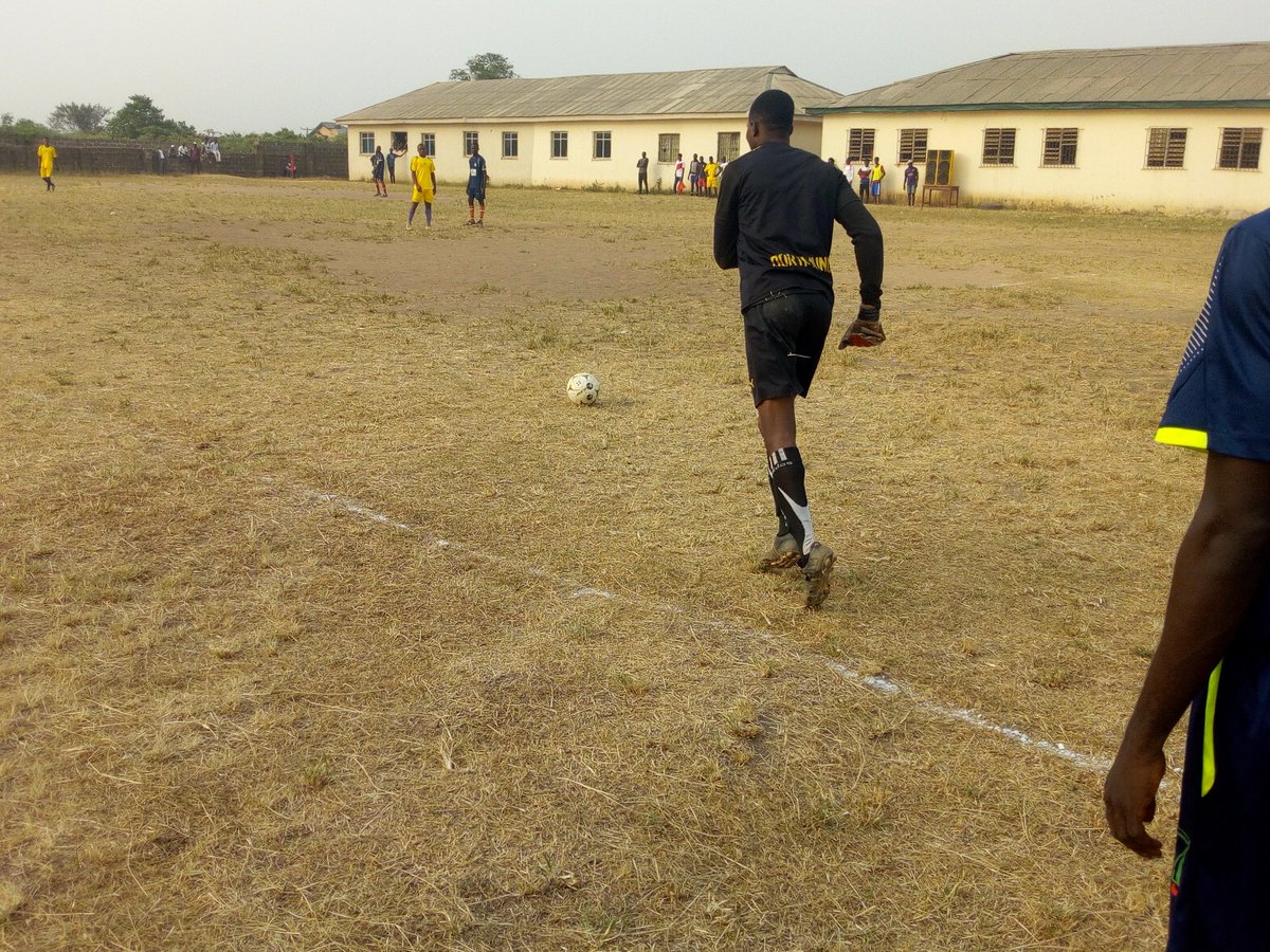 FCLeyenda_NG's tweet photo. 2019 will be a year of all round blessing for FC Leyenda and all our fun loving followers both home and abroad. The likes of #GbagadaFC #Springsocaacademy #StarbaseFC #AllezMotorik #MotorikFC and etc. Happy New Year in advance. #FCLeyenda #MoreThanAClub #Happy2019inadvance. https://t.co/yIjd3uK8UJ