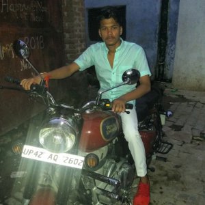 #LIKEapp AKASH  AK 🎩 is broadcasting a Magic Live, come and join in!like.video/sid/703823373?…