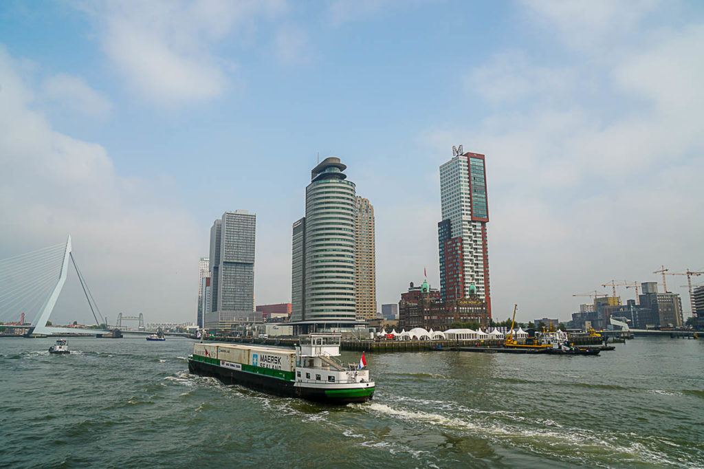 LoveandRoad's tweet photo. Discover Rotterdam by Water!
The best Rotterdam boat tours, Maritime Museum, water activities and the World Port Days.
Find out all the #traveltips and where to stay here> https://t.co/kLpo1c0fs4
via @LoveandRoad

#LoveRotterdam #RotterdamGuide https://t.co/q3be1dJhtR
