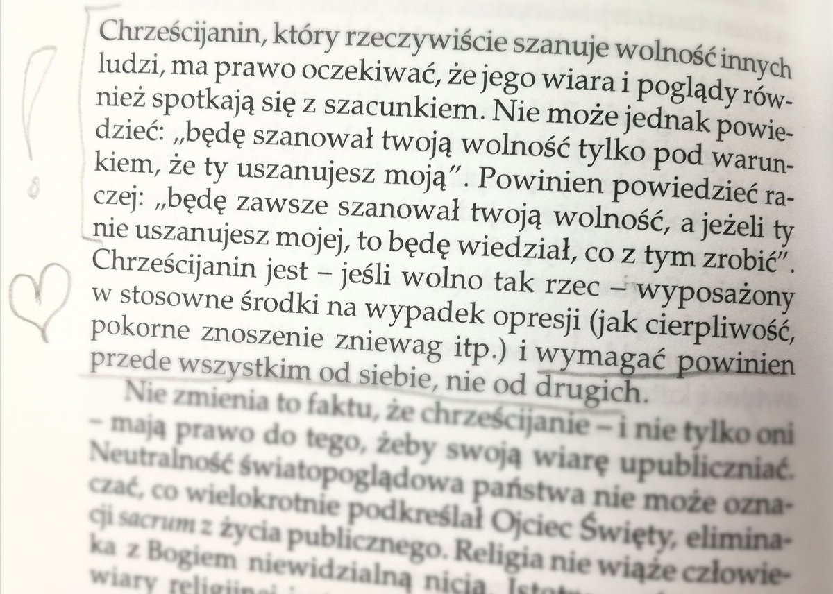 DawidGospodarek's tweet photo. Bp Tadeusz #Pieronek w rozmowie z @Jaroslaw_Gowin "Kościół nie boi się wolności", @WydawnictwoZnak https://t.co/h49b6OeD0J