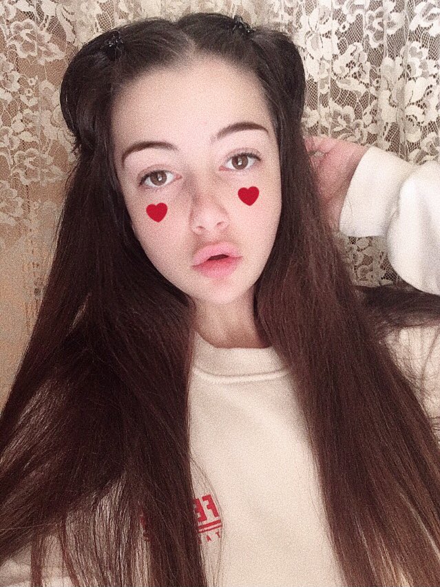 ATZZ_LUVS's tweet image. 👠🎒💃🏻❤️