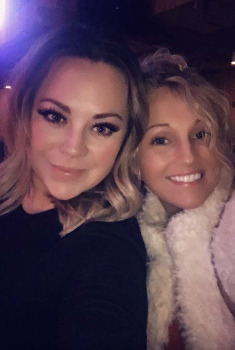 Tara8511's tweet photo. Fun times with my sister! https://t.co/w752eHGIH7