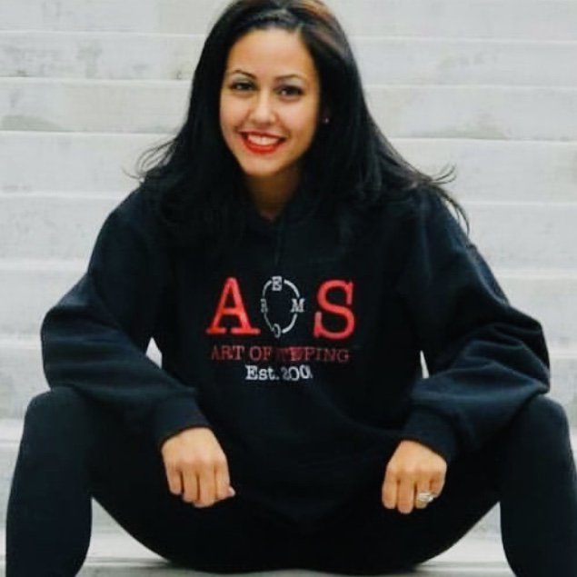 AOS_Midwest's tweet photo. Wishing our superb and supreme @artofstepping founder and a radiant sister of @OmegaPhiBeta , the one and only @REMO_INC  , the happiest of birthdays today! Our team wouldn’t be who we are without you! Have a fantastic day! 🎂🎉🎊 @aos_east @AOS_SouthRegion @aos_west @Rooty_V https://t.co/HLxpV0euks