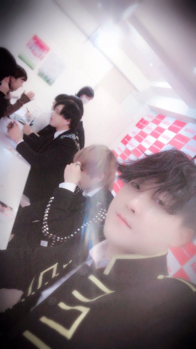 SAVE_BO0313's tweet photo. 明日も よろしくお願いいたします🤲 https://t.co/9TKN1SZcB5
