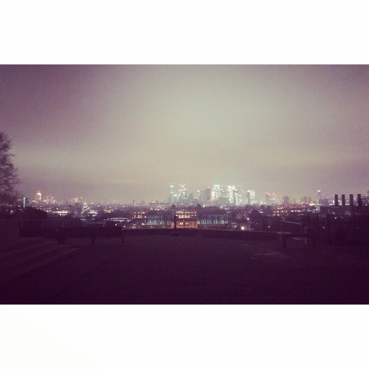 GGSparkes's tweet photo. #herewegoagain A very empty & quiet #greenwichpark today ππ β¨ #jogbeforework #backtowork #amazingview #thinkingofmygirl https://t.co/6c92cPphqw
