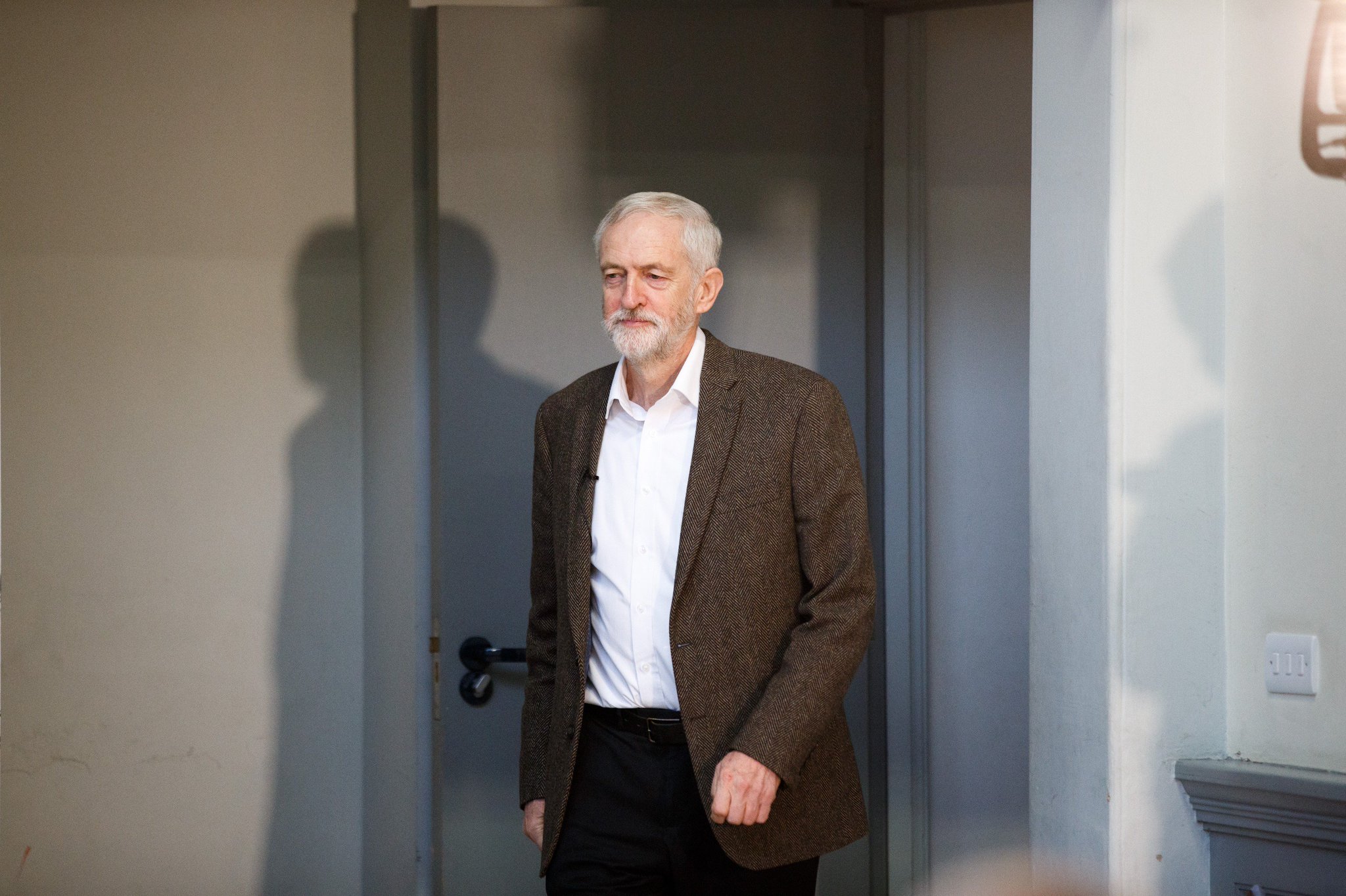 ITV News on Twitter "Jeremy Corbyn urges Theresa May to cut MPs