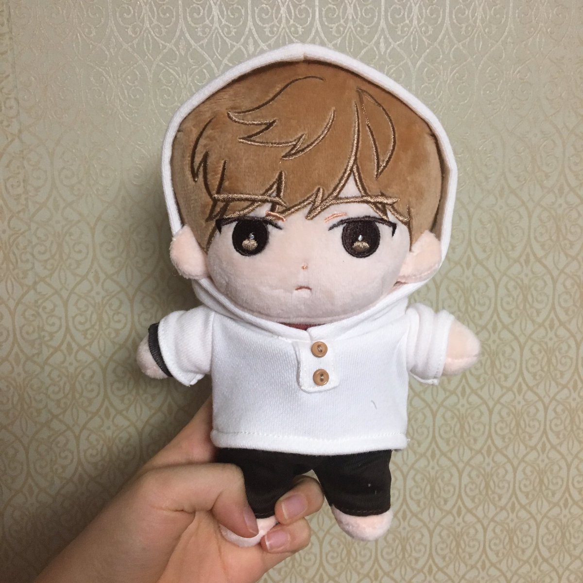 TOFU__516's tweet photo. 하씨 너무 귀여워 코피날 거 같아 돈 다 털어서 뉴트 산 과거의 나 너무 사랑해...💗 오래 기다렸지만 하나두 아깝지 않다 엉엉 뉴트 사랑해 💗❤️ @newt_min_tom 잘 받았습니당 💚 https://t.co/E0zavGPPa5