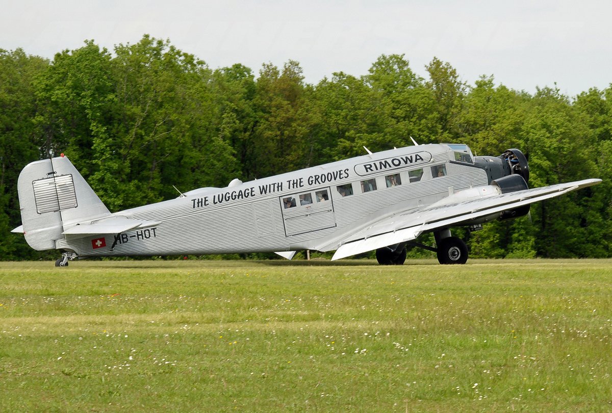 Kj 6月24日 グドルーン ブルヴィッツ 旧姓ヒムラー ハインリヒ ヒムラーの1人娘 戦後彼女は父への支持を示す為の政治活動に関与していた