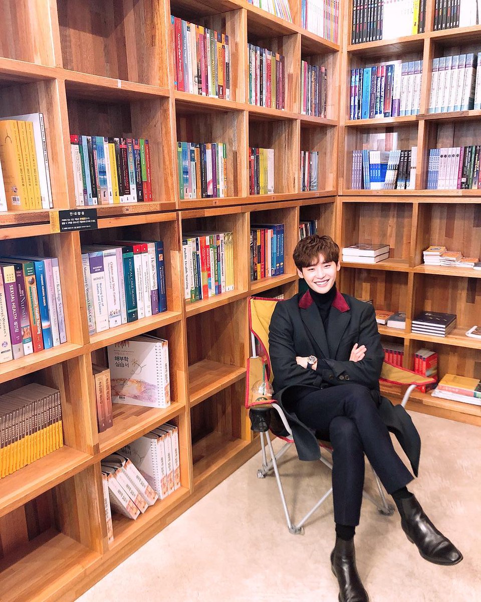 RzZeid's tweet photo. Dec. 28 Leejongsuk’s IG Update (1) 

Source: jongsuk0206
https://t.co/PBa0PSEf4i https://t.co/qGE8BwvA8a