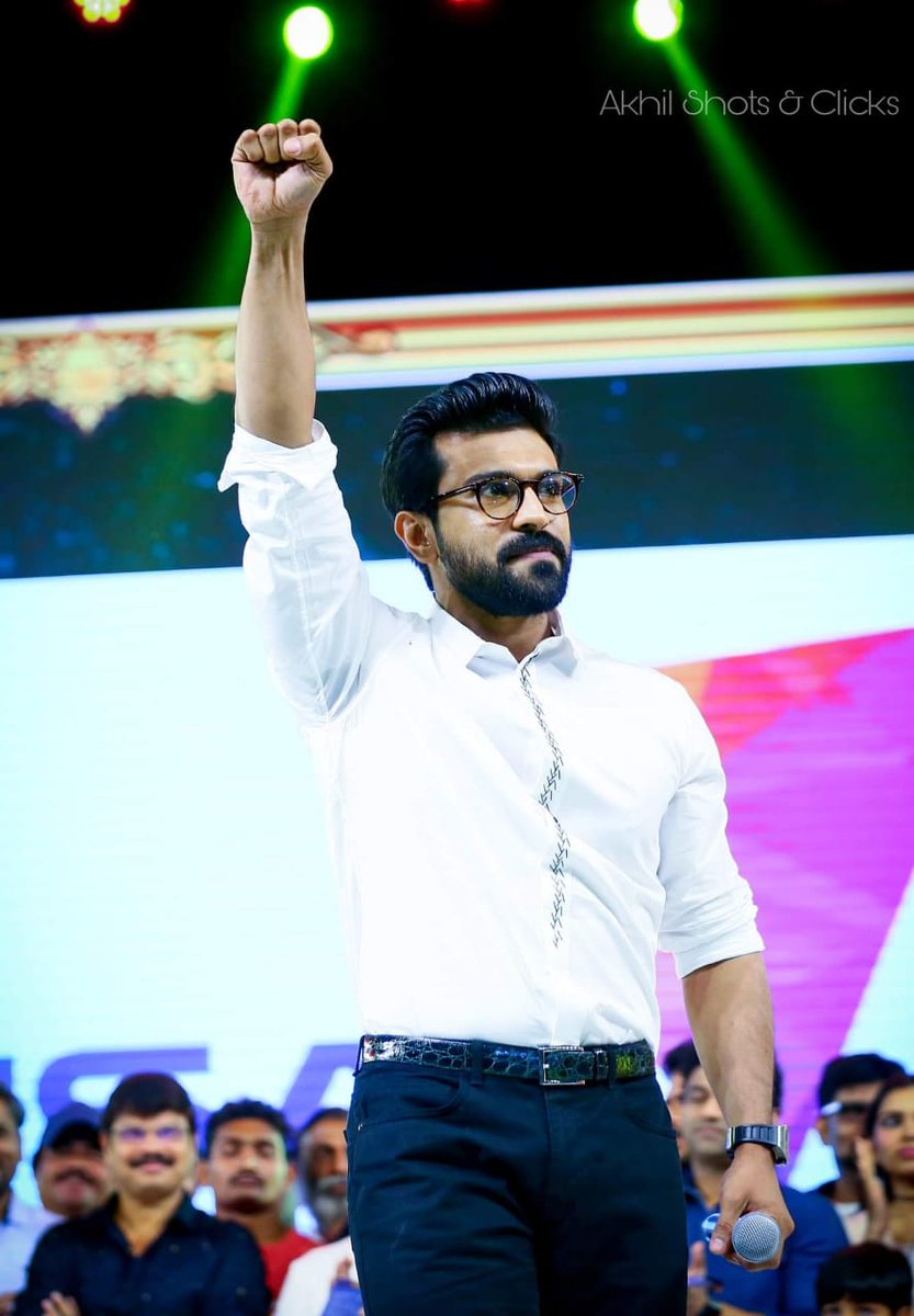 RamcharanTeam's tweet photo. #Ramcharan
#VVRPreReleaseEvent
#VVRTrailer : https://t.co/Zzs7b4vJ57 https://t.co/8cwJhLDTya