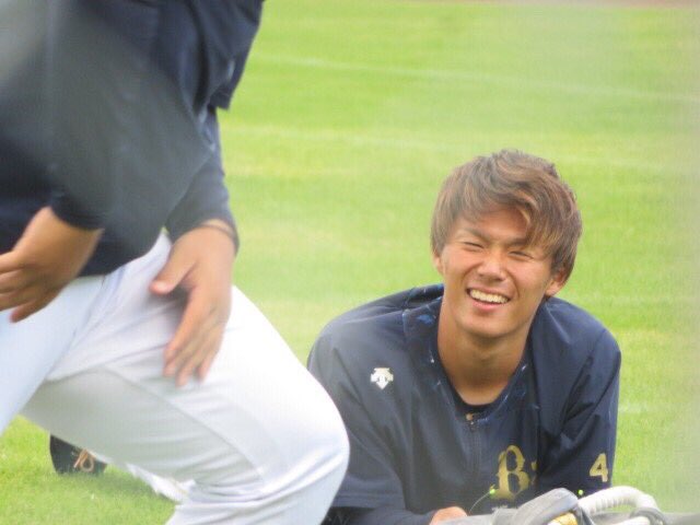 のんちゃん 高知キャンプ戻りたい 由伸くん てか動画改めて見たけど 声イケメンすぎて 山本由伸 不足 この表情かわいすぎる 由伸きゅん T Co 5flgxzacsf Twitter