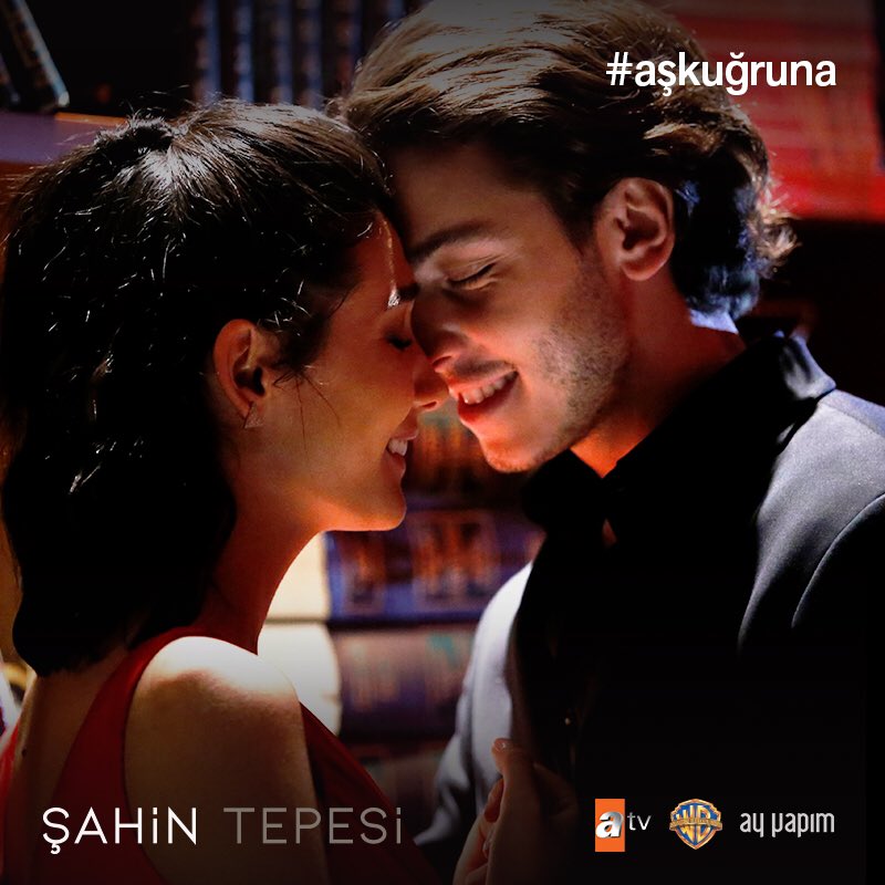 sahintepesidizi's tweet photo. Şahin Tepesi bu akşam ki bölüm etiketimiz #aşkuğruna 
Şahin Tepesi 20.00’de @atvcomtr’de! @aybukepusat @borankuzum #EfDa @ayyapim https://t.co/dlmHBEgIeO