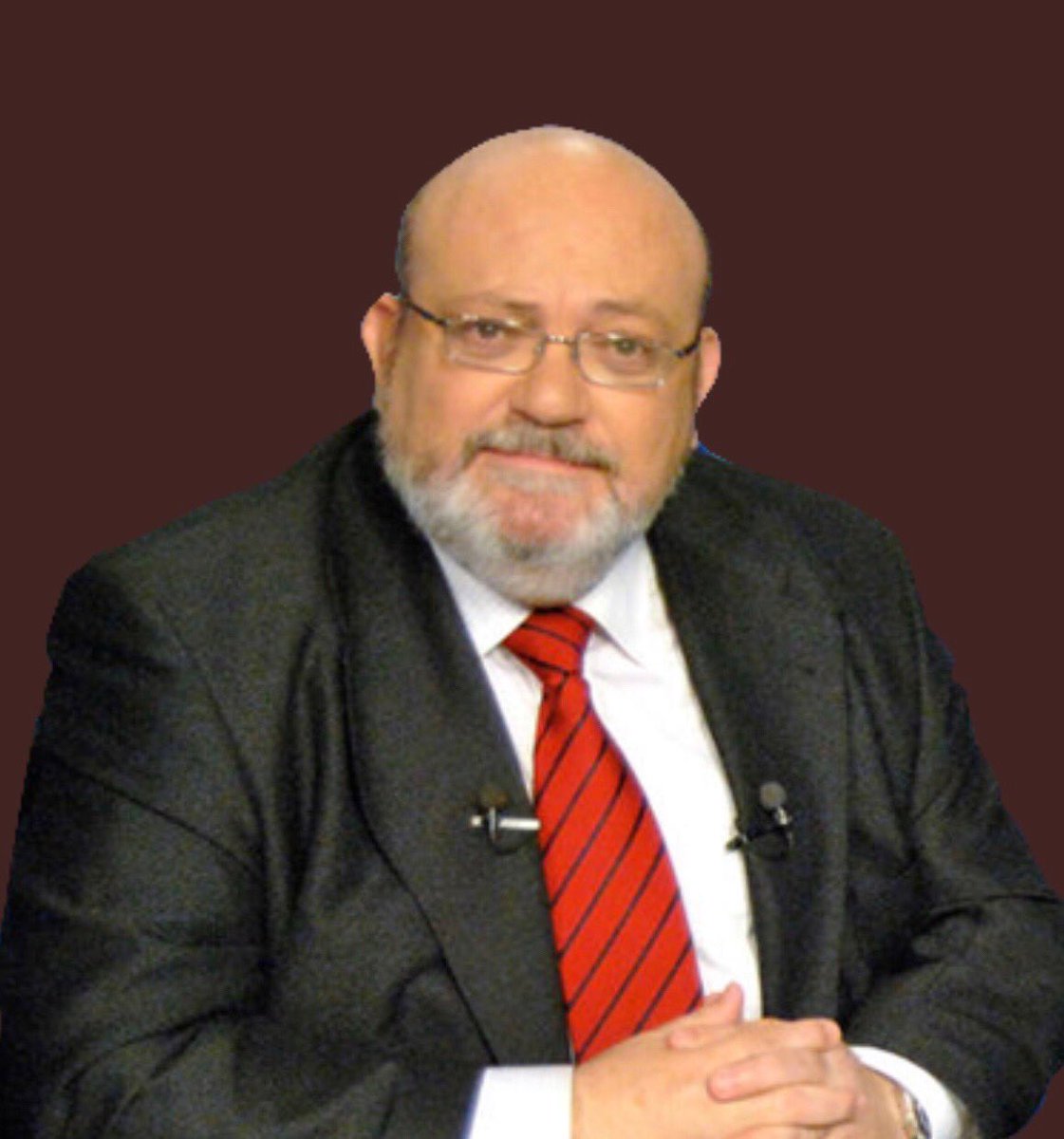 Ha fallecido el gran periodista Paco Pérez Abellán, maestro de la crónica de sucesos en España, buen compañero y amigo. Estos años a su lado serán imborrables.