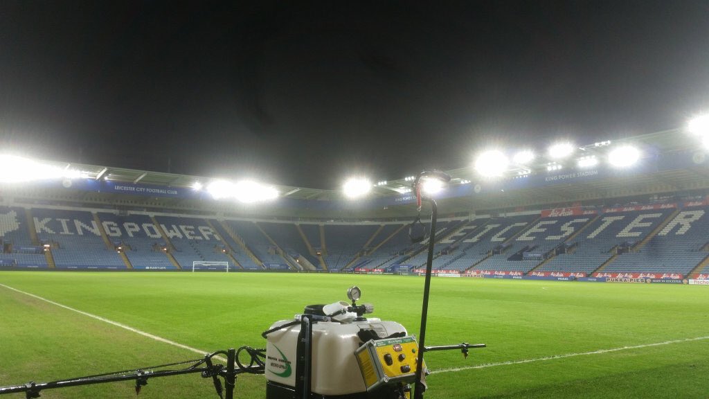 icb_bttuk's tweet photo. @johnledwidge @StringerSport @johnledwidge @StringerSport. The spraying machine that was applying the recovery spray was one of these that we supplied. Regards Ian https://t.co/gRkXvkjkRS