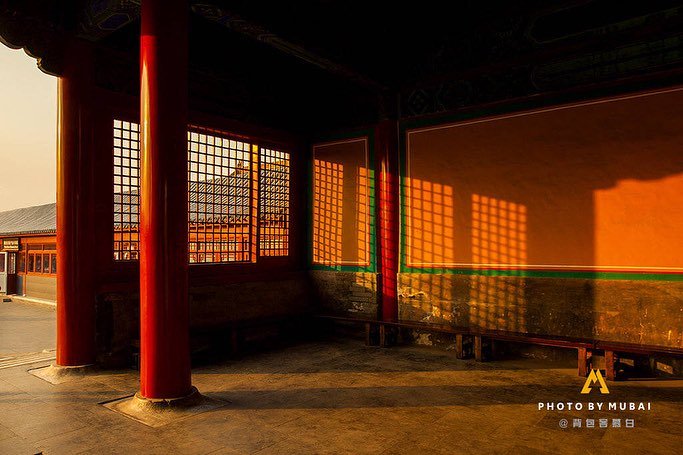 CZomei's tweet photo. Sunset @ the Forbidden City; Beijing, China!
Magical click ; #Zomei Filter!
https://t.co/emxxsdm3OP
zomeiofficial@zomei.com

 #tripod #camera #filter #lens #photography #outdoorphotgraphy #Sony #Nikon #Canon #Olympus #camerafilter #SnapShot  #photographer #Photoshoot https://t.co/WhmGPKQFjJ