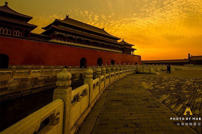 CZomei's tweet photo. Sunset @ the Forbidden City; Beijing, China!
Magical click ; #Zomei Filter!
https://t.co/emxxsdm3OP
zomeiofficial@zomei.com

 #tripod #camera #filter #lens #photography #outdoorphotgraphy #Sony #Nikon #Canon #Olympus #camerafilter #SnapShot  #photographer #Photoshoot https://t.co/WhmGPKQFjJ