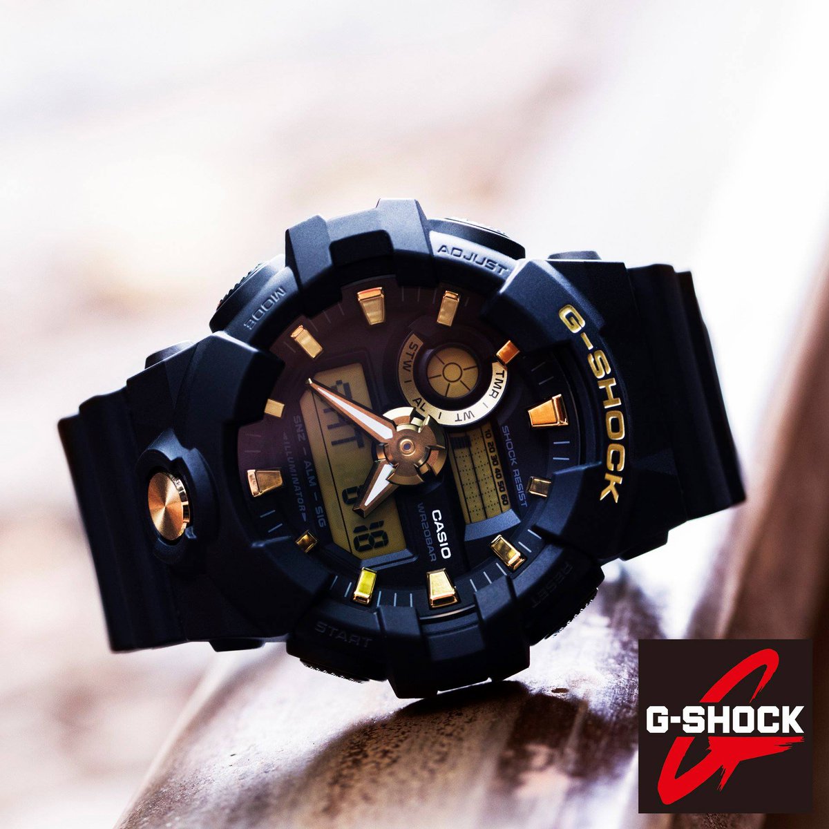 javyscasio's tweet photo. Basic matte black coloring is offset by the gold accents of the buckles, hour markers, hour and minute hands, dials, and bezel lettering to add a distinctive touch of brilliant elegance.
#gshock #ga710b #elegance #superilluminator #handshift https://t.co/LreZbDId46