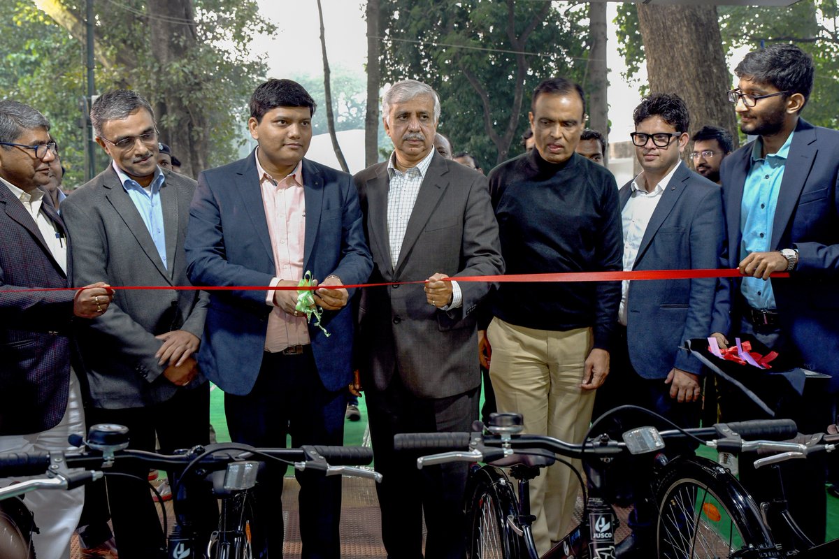 tiltbike's tweet photo. Tilt is now live in the city of #Jamshedpur! We're grateful to dignitaries and the administration from #JUSCO and @TataSteelLtd including @amitkr_ias for their support. π
Grab a Tilt bicycle now at Jubilee Park and the Tata Steel Zoo! https://t.co/nmrHu42KVJ π² https://t.co/4403tiWfn0