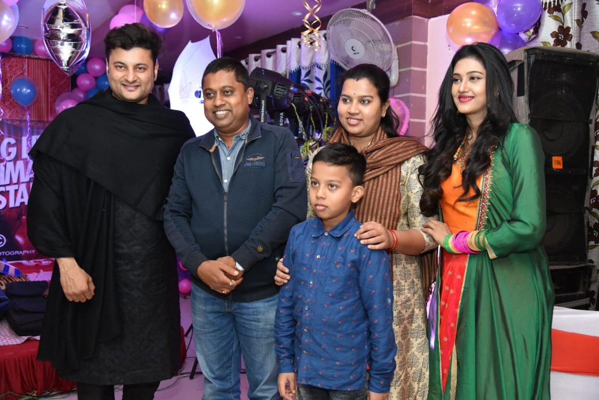 Anubhav Mohanty Family Photo