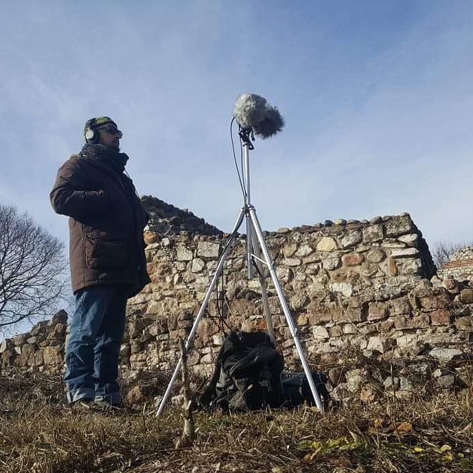westwolfaudio's tweet photo. Recording Distant City Ambience ;)
#fieldrecording #sfx #sounddesign #souneffects #ambience #distantcity #filmpost #filmsound #neumannmicrophones #rycoteuk #city #generalambience #westwolfaudio https://t.co/MFdNTEBjWD