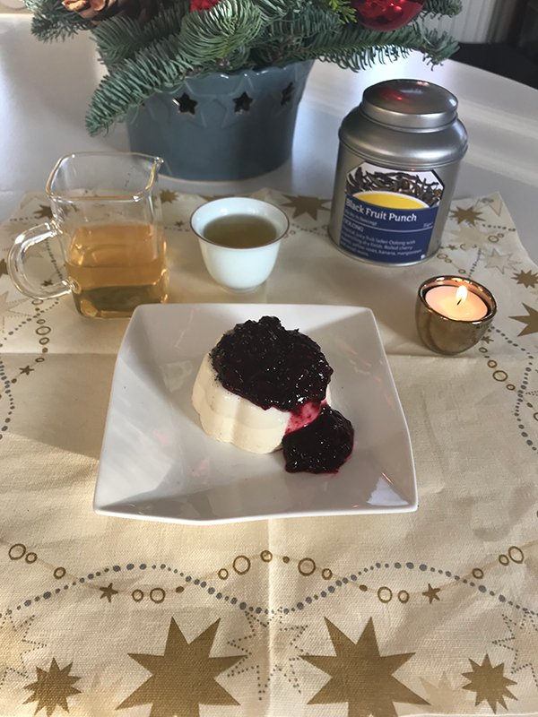 De kerstdagen liggen weer achter ons. Uiteraard is er weer heerlijk gegeten en gedronken. Wist je dat thee ook een uitstekende smaakversterker is...

Lees hier ik mijn gerechten heb gecombineerd met thee...  im.nu/DVBN5N>
#thee #kerst #gezelligheid #smaak