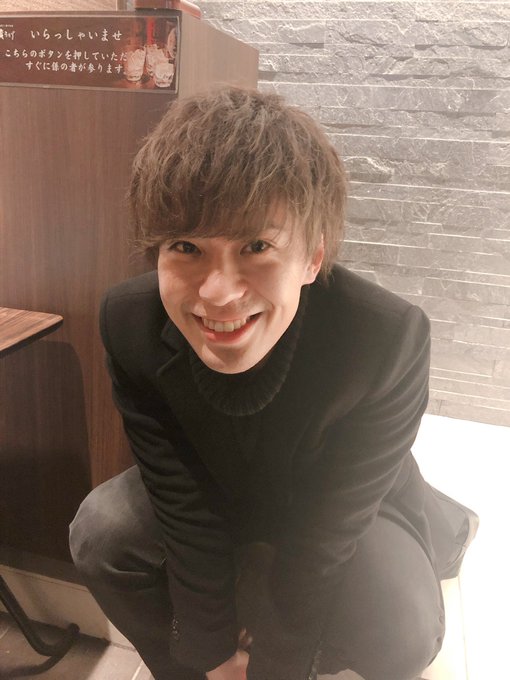 Tweet Populer鈴木悠介 16 Whotwi Analisis Twitter Grafis