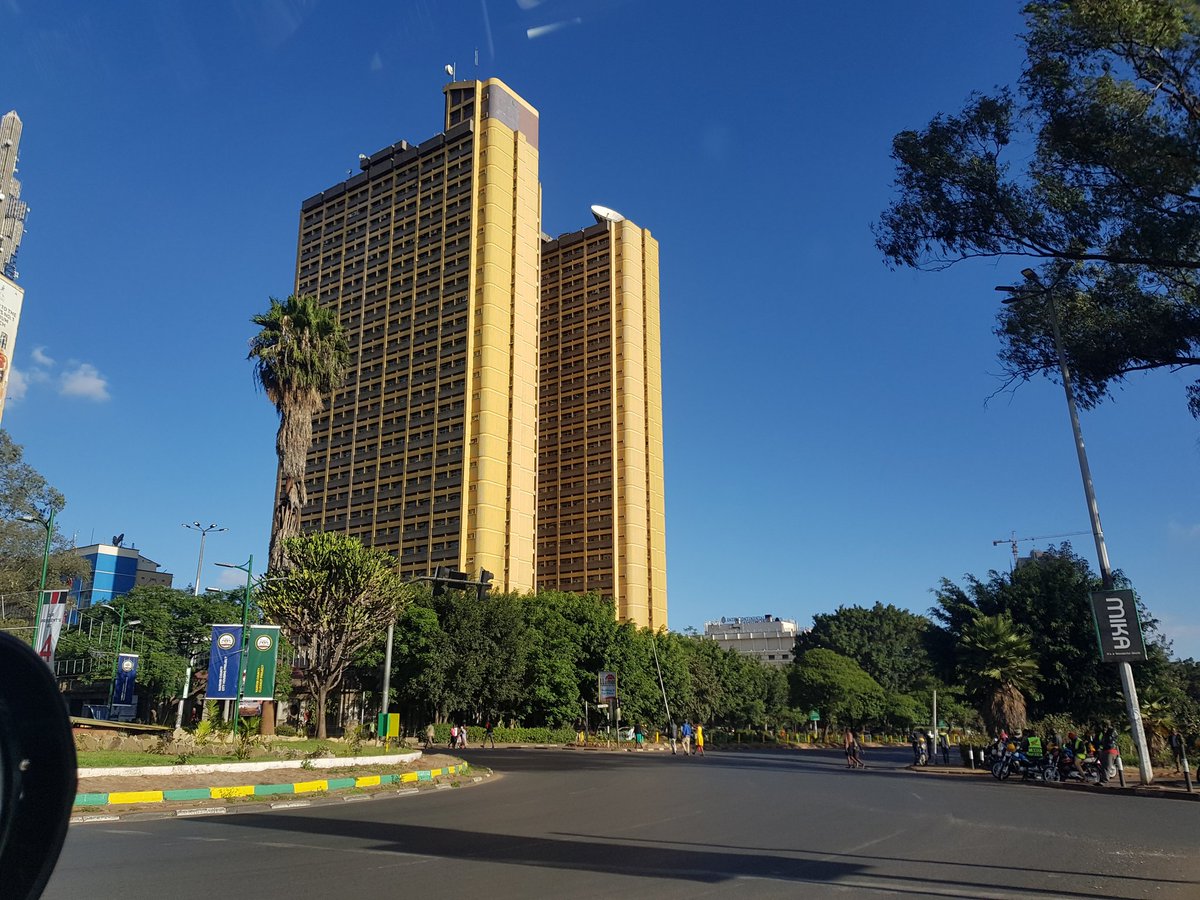 Well, I finally realised that it's the people that make Nairobi ugly!

Happy holidays everyone!