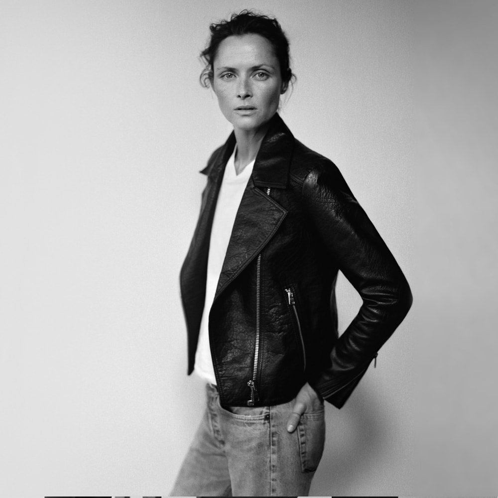 Shopological tweet media