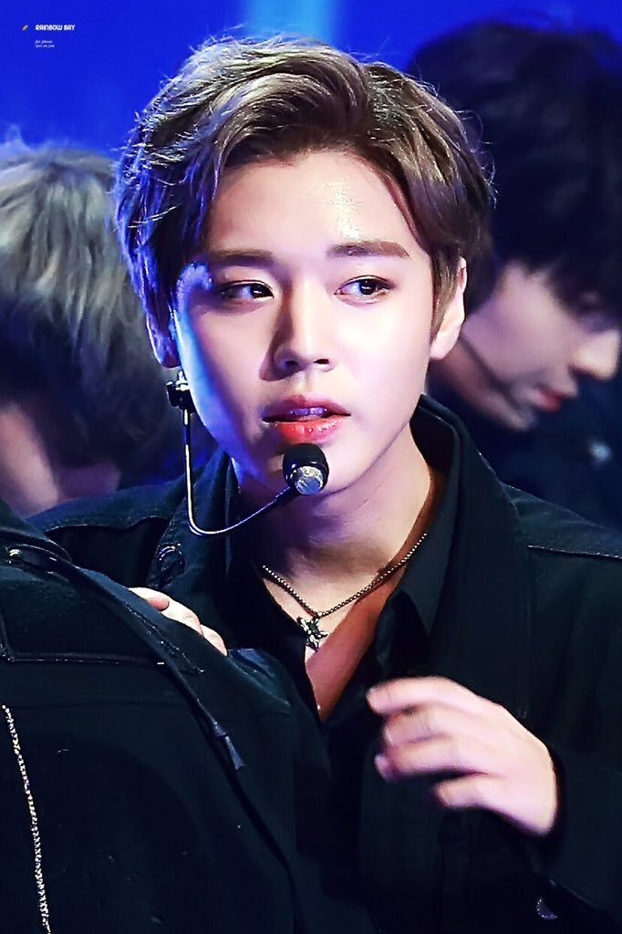 n년전 오늘의 박지훈 tweet media