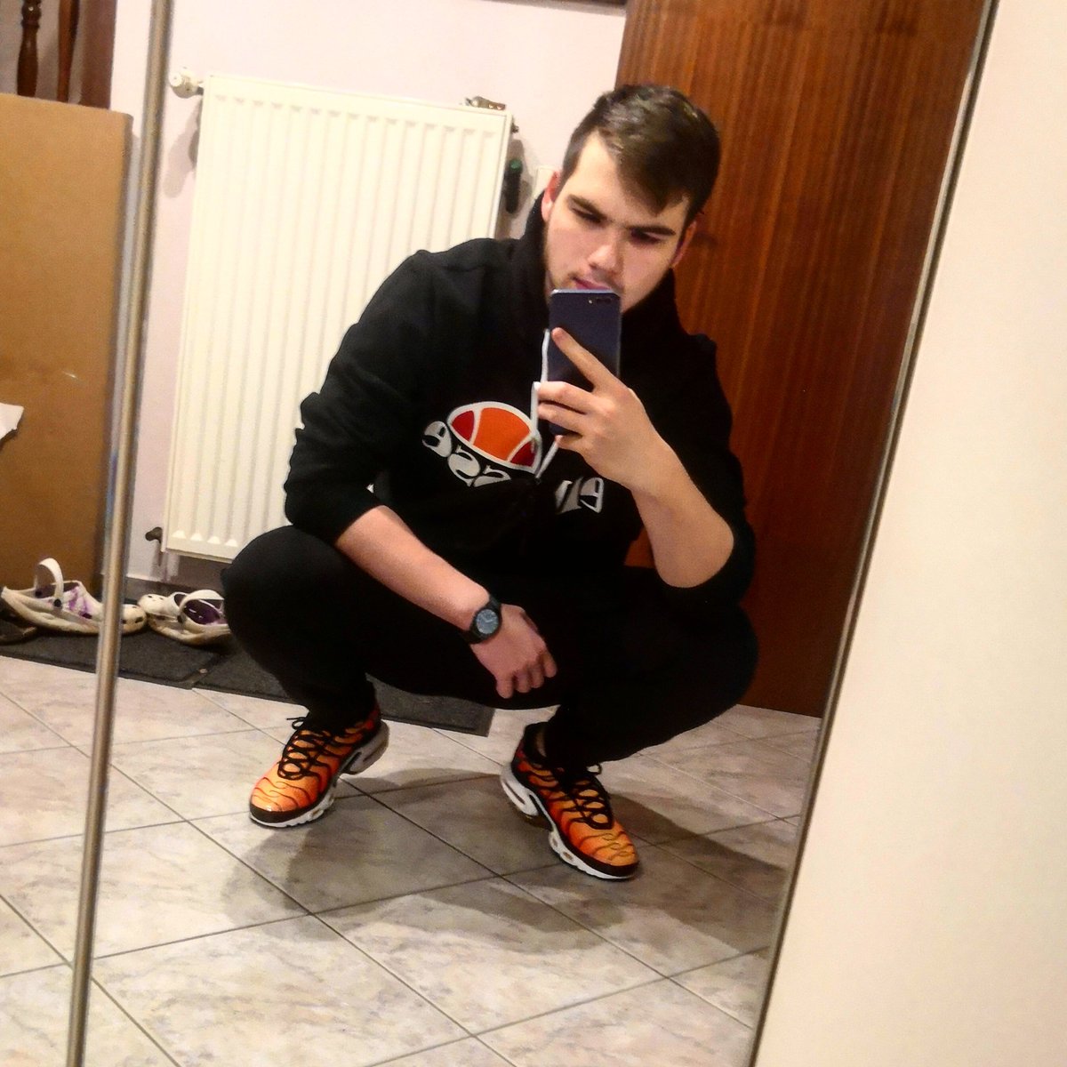signallampe's tweet photo. Besten Schuhe ❤️ https://t.co/pO00o4kzVK