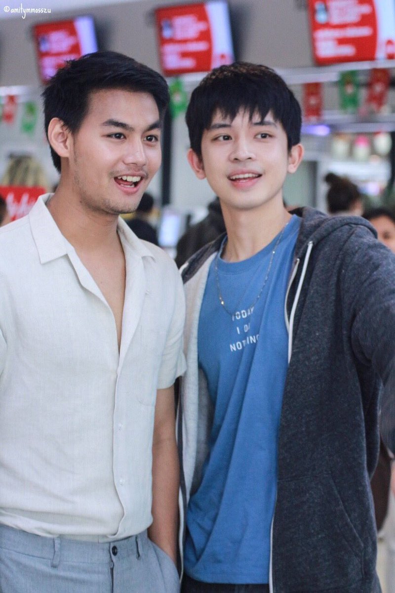 CGame_Fanbase's tweet photo. 28.12.2018 CGame & Chaitouch at DMK Airport go to Trang
#amitycgame
#Chaitouch
#Ch8nce #2 https://t.co/MqEo9xknkq
