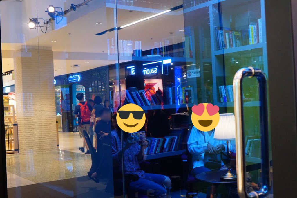 มินิ . on Twitter "ชอบความจัดเต็มของ Netflix เด้อ พี่เค้าเล่นเอาตู้