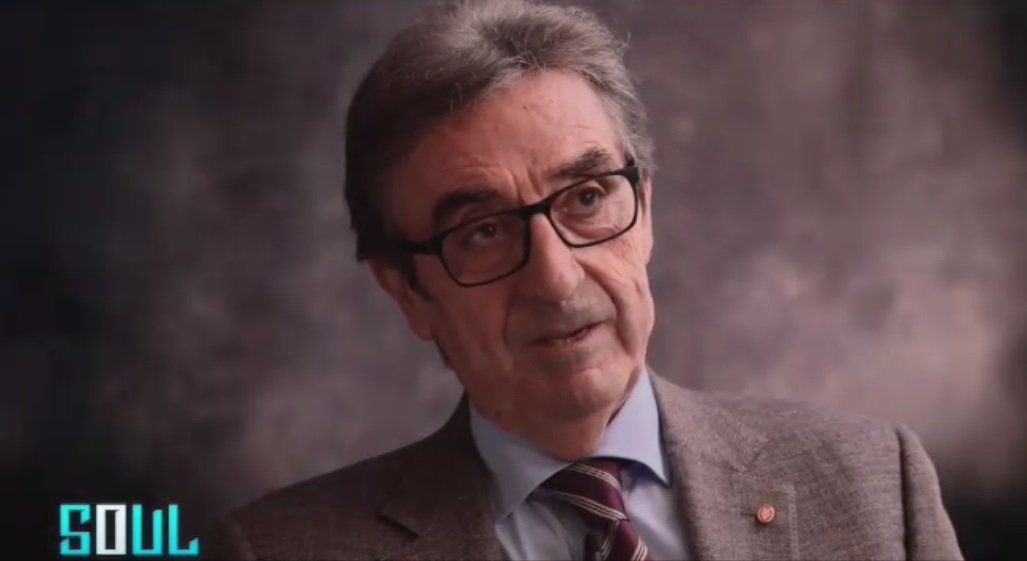 Il vino ha un valore sacrale in tutte le religioni, non soltanto in quella cristiana. E’ legato alla cultura, alla passione, all’umanità. Riccardo Cotarella con <a href="/Monicamondo/">Monica mondo</a> oggi #5Gennaio a <a href="/SOULTv2000/">SOUL</a> su <a href="/TV2000it/">Tv2000.it</a> alle 20:45 @FalescoOfficial <a href="/antoniospadaro/">Antonio Spadaro</a> <a href="/enzobianchi7/">enzo bianchi</a>
