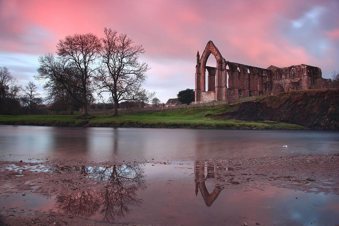 It's been another fantastic year for Bolton Abbey, and we're feeling nostalgic. What was your favourite part of the Estate this year?
A wonderful photo from @travel_expo5ed on Instagram.