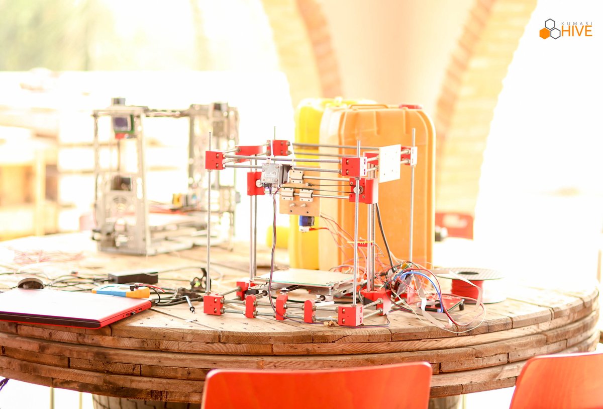 KumasiHive's tweet image. Day 2 at Boot[Woe]Camp at @woelab in Lome, Togo. @KumasiHive kicked the fair started with a presentation by our own @harryakligoh on Bioinstrumentation for Biotech. He spoke at length and the presentation was well received.

#KumasiHive #Woelab #Blolab #Donilab