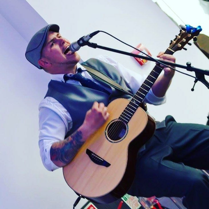 Dempseys3's tweet image. Tonight we have our Friday Steak Deal back on served 5-9.30pm 

2 steaks &amp;amp; a bottle of wine £30 pc

Carl Hull will be playing from 10pm