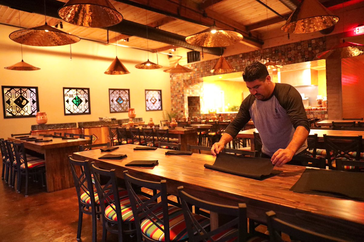 MoleMadre's tweet photo. We’re getting ready for 2019, so excited! This next year we’ll bring you the warmth of a Oaxacan home — great food, mezcal, community tables and people rejoicing together like the big family we are.

#TuMoleMadre https://t.co/aJXqKAjBxh
