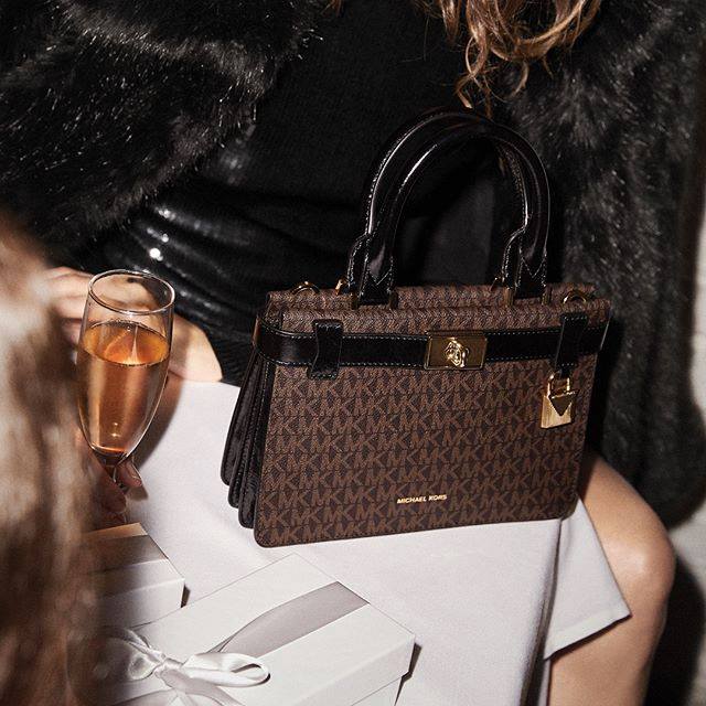 michael kors handbags sale uk