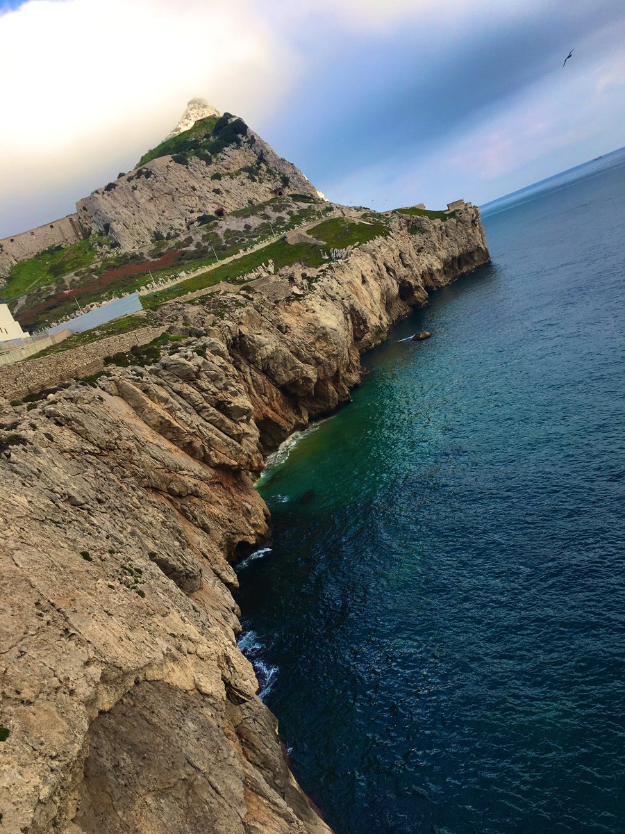 nin76's tweet photo. We may be small but we are oh so photogenic  #southerntip @visit_gibraltar #morningstroll #bitbreezy @MeteoGib https://t.co/DVfMCIJaOu