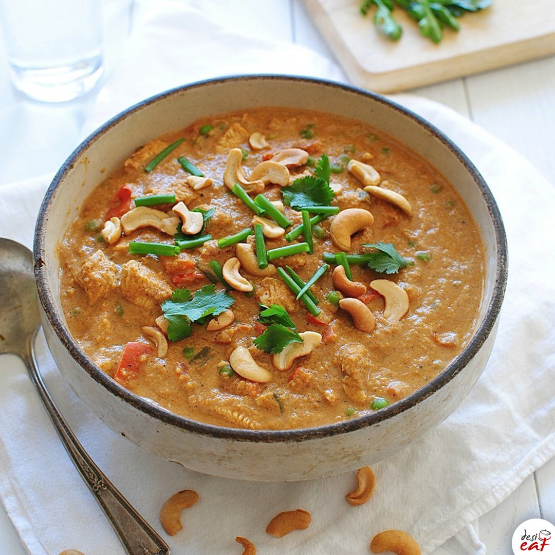 DesiEat's tweet photo. Enter the weekend with this delectable, creamy, and comforting Chicken Kaju! Click the link for the recipe: https://t.co/LjmHj2t2gL https://t.co/ed8sFHtcPp