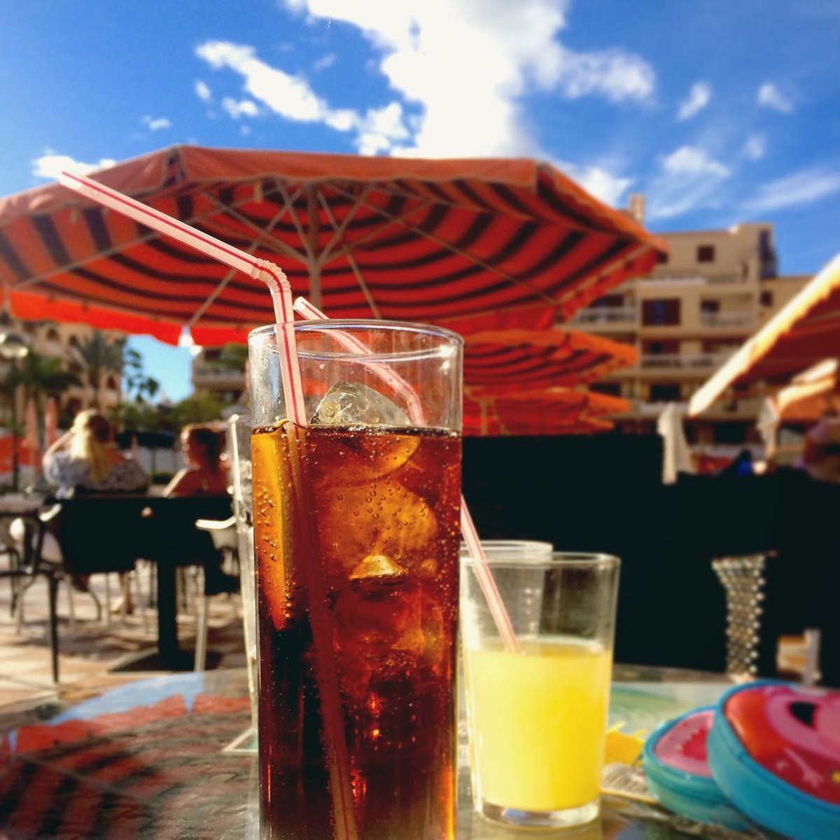 CoralCBeach's tweet photo. #Repost
There are things you can do year after year and enjoy them in the same way.
📸 by @mariakallin
#CoralCBeach #CoralHotels #HappinessInTheSun
・・・
Cuba Libre and all is allright 👍🌴😀 #tenerife #playadelasamericas #compostelabeach #christmasvacation #december2016 https://t.co/mFOUzeS0ge