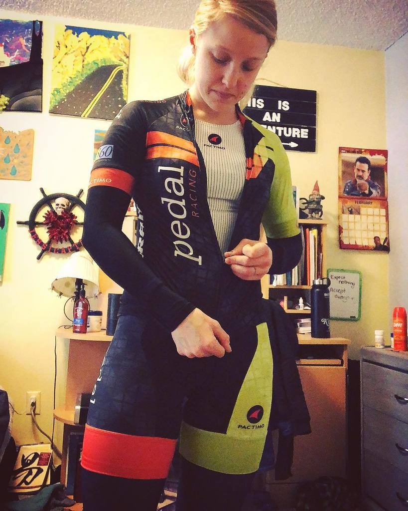 jessica_mcwhirt's tweet photo. “If we don’t stand for something, we’ll fall for anything.” . . . . . . #likeagirl #ridelikeagirl #rideyourbike #womenscycling #cyclinglife #instagood #girlswhoride #racing #whereiride #cyclistlife #cyclinglife #cycling #cyclist #womenwhoride #onmybike #instacyclist #instaat… https://t.co/jU7hzm5DyB